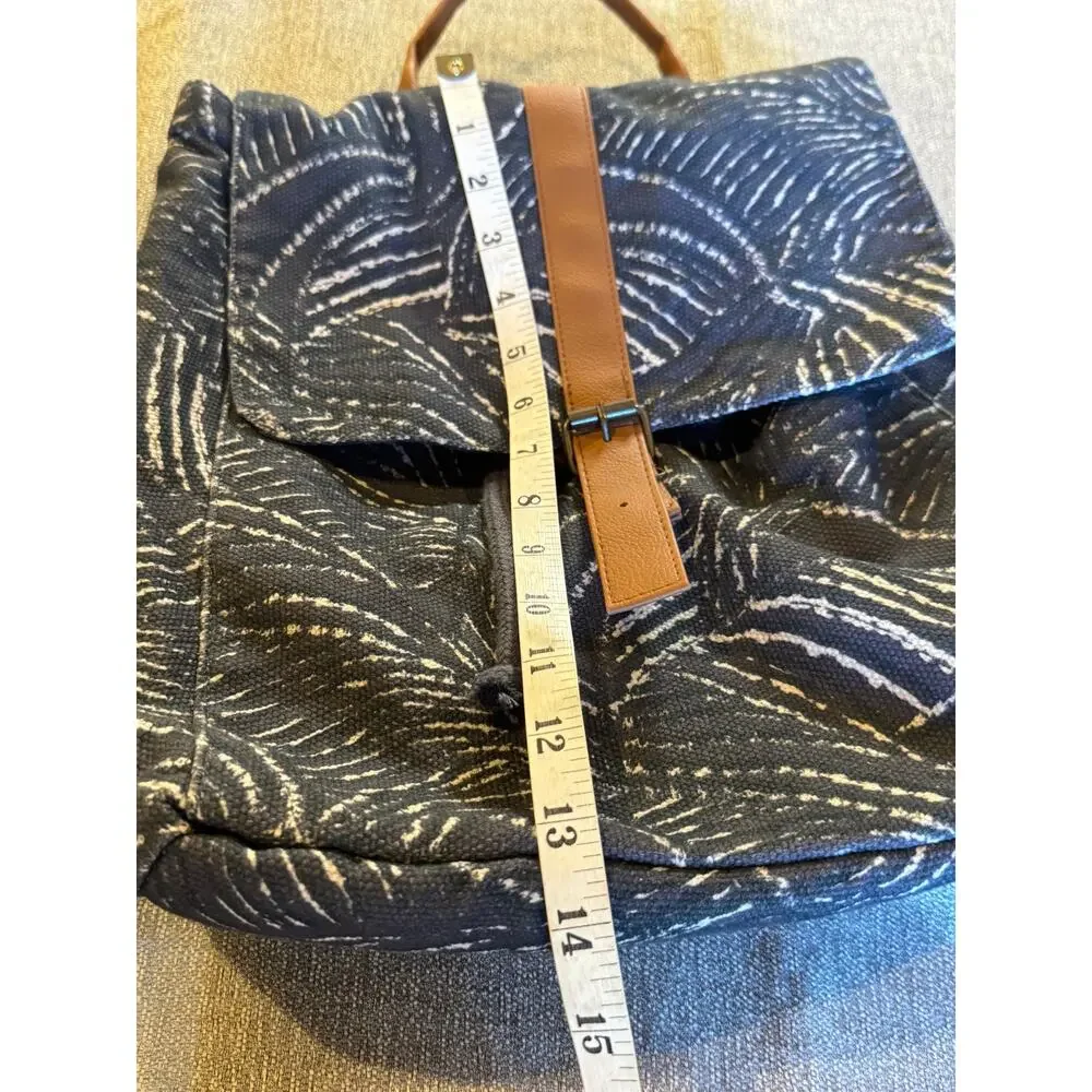 Lu & Elle Canvas Backpack Gray White Palm Print Tan Faux Leather Straps Boho Bag